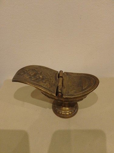 Ancienne avette liturgique - , en