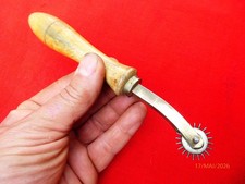 Roulette piquer outil - ,