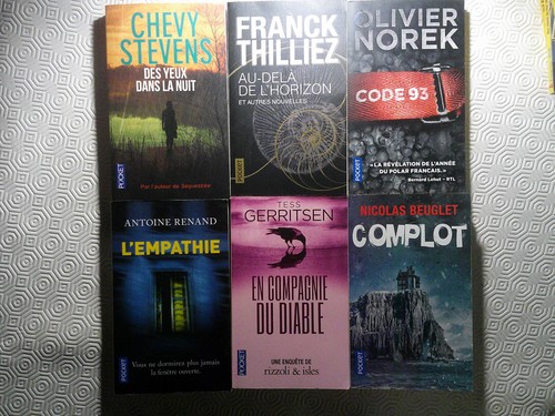 Lot livres romans - 10,