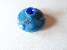 encrier bleu à motifs