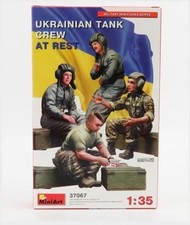 Mini Art 37067 1/35 Équipage De Char Ukrainien Au Repos