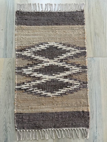 Tapis jute tissé - en, à