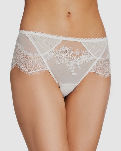 141 lise charmel - $141,
