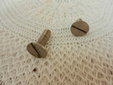 vis pour cimier de casque d'officier pompier 1895