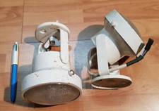 2 lampes orientables militaire