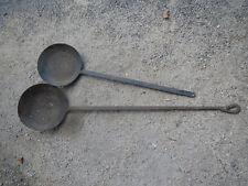 Ancienne crêpière châtaigne poêle cheminée fer forgé campagne marron 1