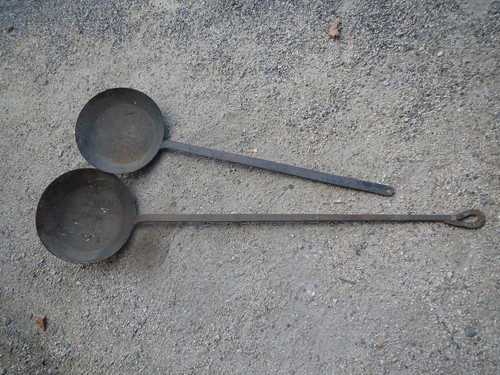 Ancienne crêpière châtaigne