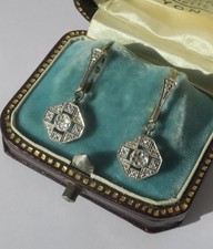 Boucles d’oreilles dormeuses