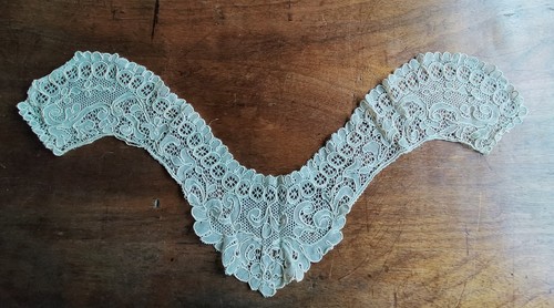 Grand col dentelle ancien - grand,