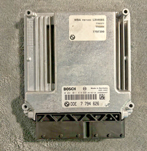 Calculateur moteur bmw e53 - calculateur,