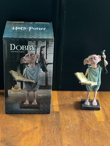 Rare figurine dobby harry - rare,