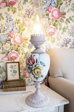 France Vintage -Lampe Ancienne en Porcelaine et Laiton, patinée beige et blanc