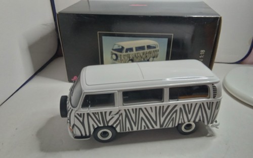 Schuco combi volkswagen - 1/18,