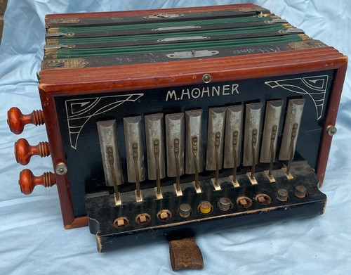 Antique accordion hohner - accordion, best