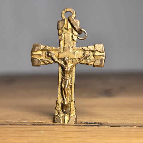 Pendentif plaqué croix du - croix,