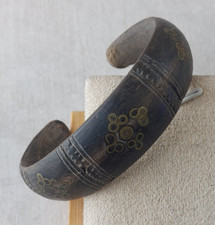 Ancien bracelet ethnique /