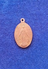 Médaille religieuse ancienne-