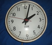 Grosse ancienne pendule - ancienne,