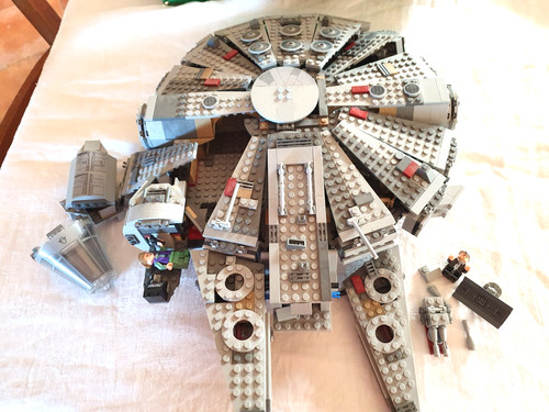 Lego star wars 75105 faucon - wars,