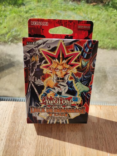 Deck de démarrage - yu-gi-oh!,