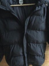 Jolie doudoune à capuche  Hugo Boss, taille 11-12 ans 