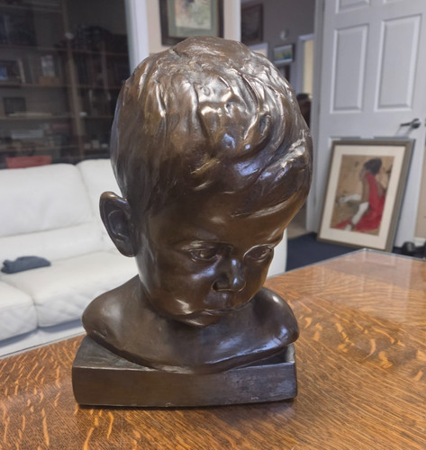 Beautiful bronze sculpture - beautiful,