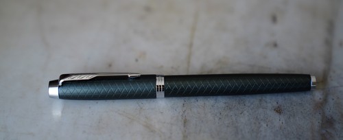 Tres beau stylo roller - stylo, parker