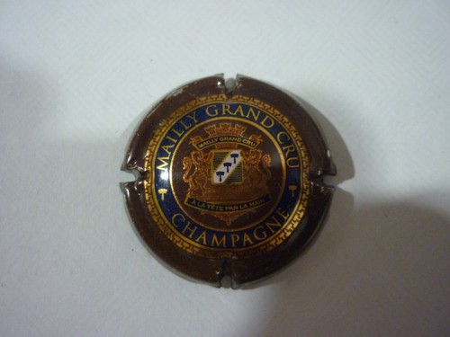 Mailly champagne fond marron - champagne,