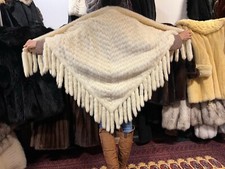 Cape En Vison Blanc Boléro