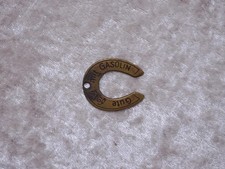 Antique Laiton Pendentif Fer à Cheval Bon Voyage Avec Gasolin Vintage um1930