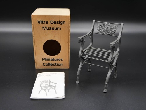 Chaise jardin miniature - jardin,