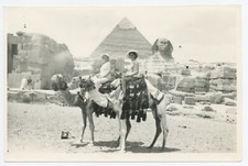 E292 Photo Originale Egypte Touriste sur Chameau Dromadaire Pyramide Sphinx 