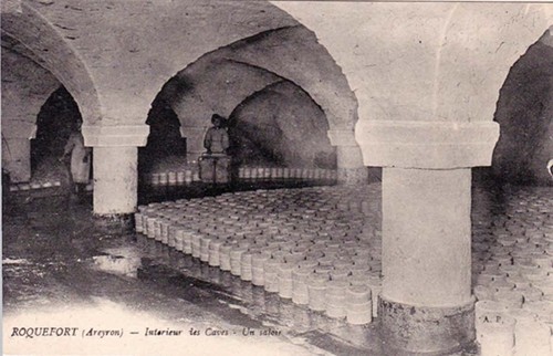 Roquefort intérieur des caves - roquefort,