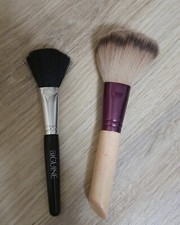 Lot De 2 Pinceaux De Maquillage