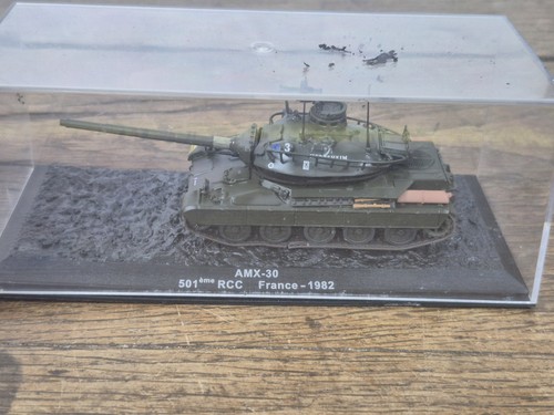 Char tank militaire - char,