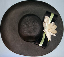 CHAPEAU  cérémonie BLEU MARINE 40 x 45 cm rubans fleur en tissu Provence Fra TBE