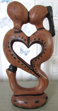 Statuette abstraite en bois Couple amoureux Cœur Union Baiser Artisanat africain