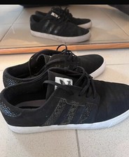 Basket Homme Adidas - Noire 44 2/3