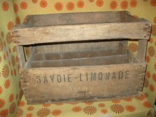 Ancienne CAISSE de TRANSPORT SLIM SAVOIE LIMONADE en BOIS Bouteilles Soda Casier