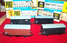 4 wagons marchandises SNCF( piko RDA )