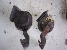 2 klaxon MIXO TR99 non testés motobecane 125 175  peugeot 5625