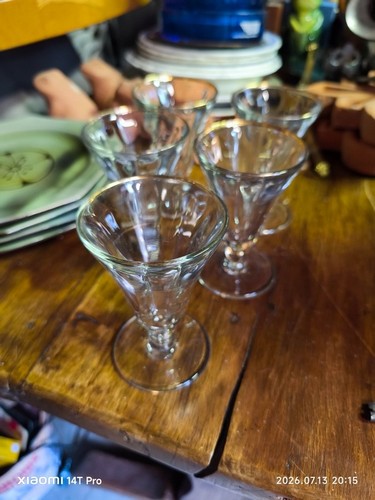 Serie verres a - de,