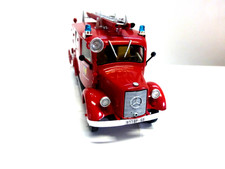 CAMIONS DE POMPIER"MERCEDES BENZ HAUT RHIN"