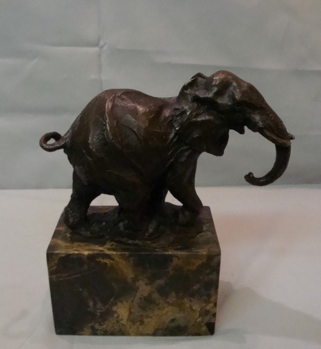 Statue sculpture elephant - sculpture,