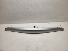 Cache lumière plaque