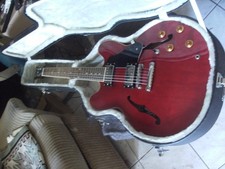 GUITARE ELECTRIQUE VINTAGE VSA 535 CR + CASE