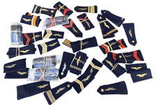 Lot d' épaulettes Armée de