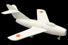 avion - SOLIDO - MIG 15 / jouet ancien