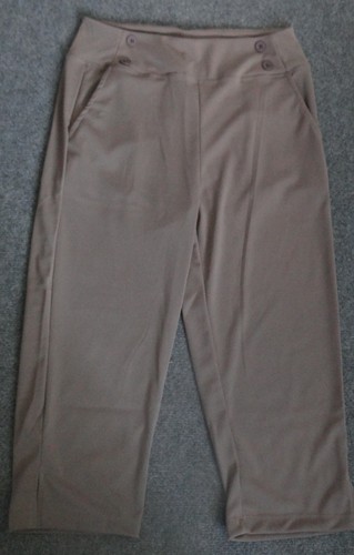 Pantacourt beige taille - -,