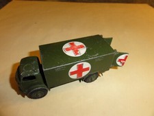 dinky 626 ambulance militaire quelques rares écailles
